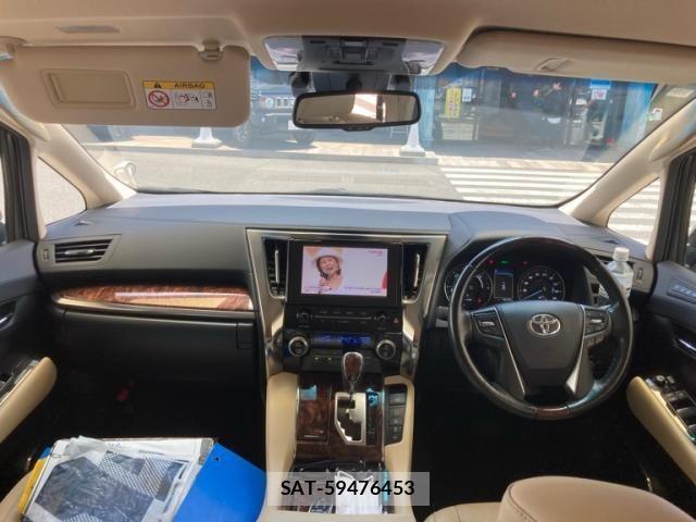 Toyota ALPHARD HYBRID 2021-05 7614789-14