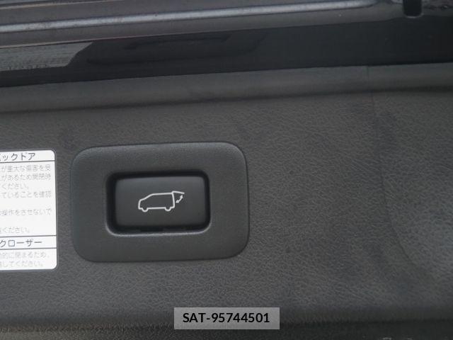 Toyota ALPHARD HYBRID 2021-05 7614772-16