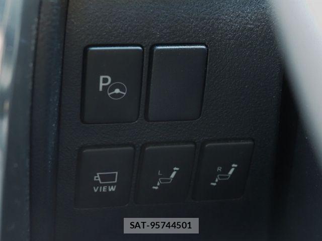 Toyota ALPHARD HYBRID 2021-05 7614772-28