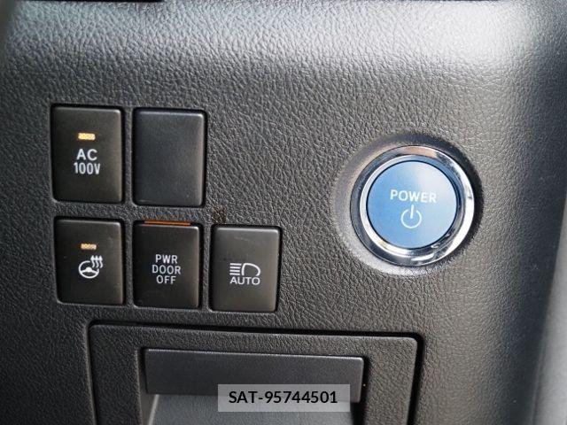 Toyota ALPHARD HYBRID 2021-05 7614772-29