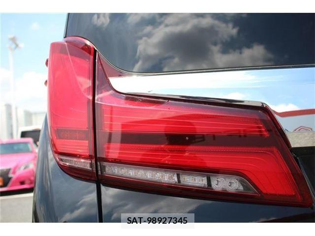 Toyota ALPHARD HYBRID 2019-04 7614786-14