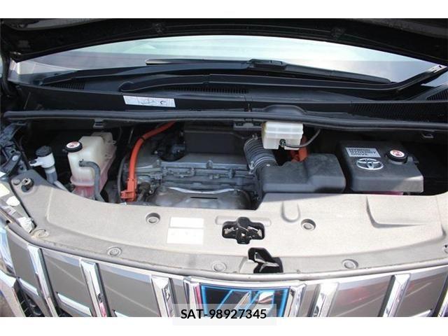Toyota ALPHARD HYBRID 2019-04 7614786-29