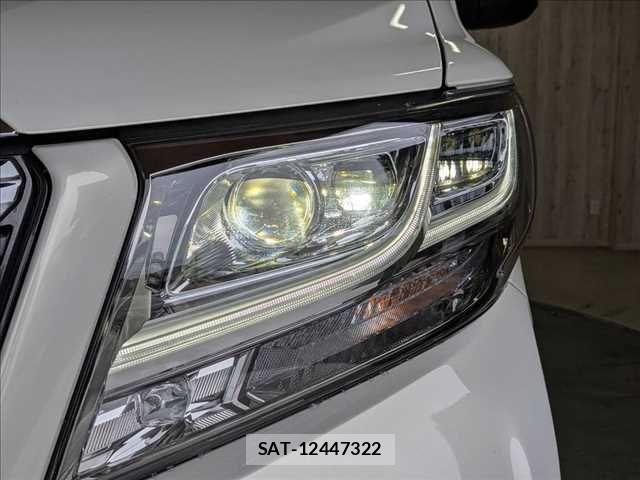 Toyota ALPHARD HYBRID 2015-08 7614788-10