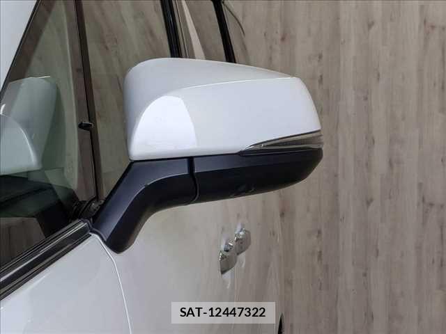 Toyota ALPHARD HYBRID 2015-08 7614788-24