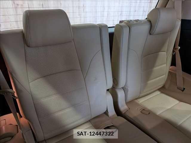Toyota ALPHARD HYBRID 2015-08 7614788-6