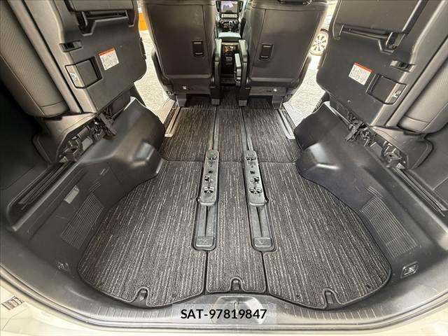 Toyota ALPHARD HYBRID 2016-04 7614793-22