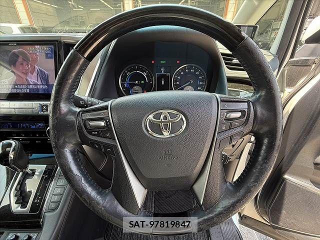 Toyota ALPHARD HYBRID 2016-04 7614793-29