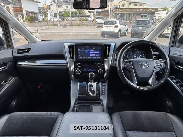 Toyota ALPHARD HYBRID 2015-11 7614796-1