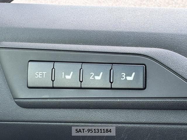 Toyota ALPHARD HYBRID 2015-11 7614796-25