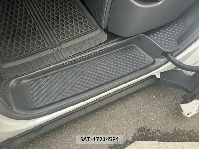 Toyota ALPHARD HYBRID 2025-03 7614768-9