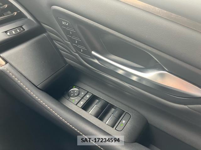 Toyota ALPHARD HYBRID 2025-03 7614768-17