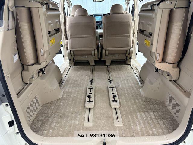Toyota ALPHARD HYBRID 2012-08 7614803-11