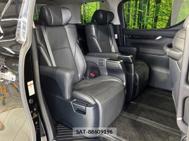 Toyota ALPHARD HYBRID 2019-11 7720352-8