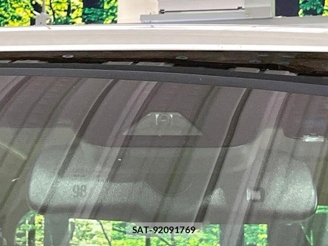 Toyota ALPHARD HYBRID 2019-03 7720375-2
