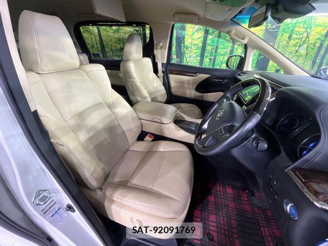Toyota ALPHARD HYBRID 2019-03 7720375-7