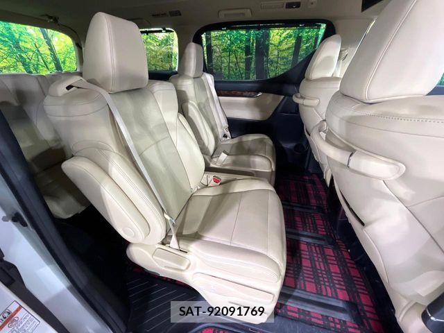 Toyota ALPHARD HYBRID 2019-03 7720375-8