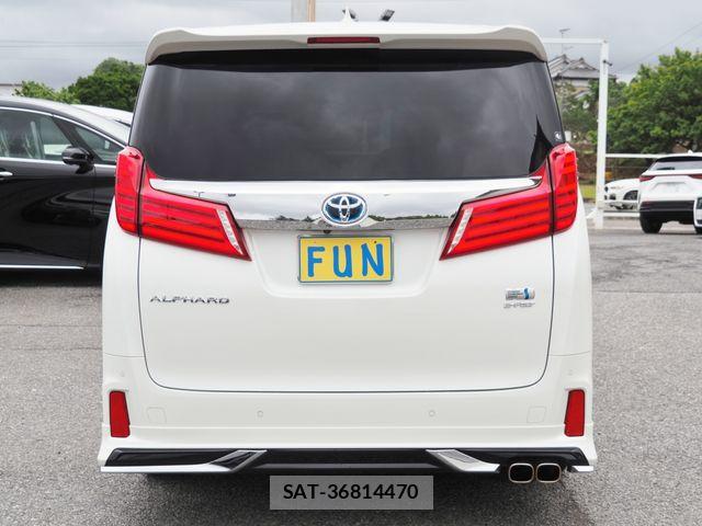 Toyota ALPHARD HYBRID 2022-03 7720339-6