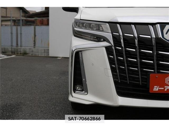 Toyota ALPHARD HYBRID 2018-08 7720370-9