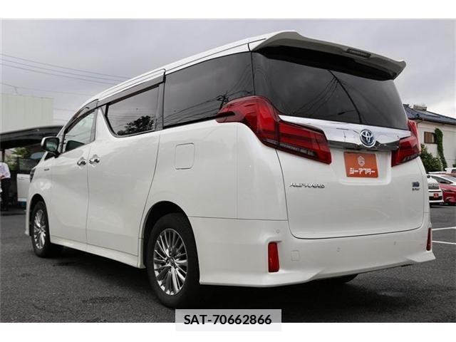 Toyota ALPHARD HYBRID 2018-08 7720370-6