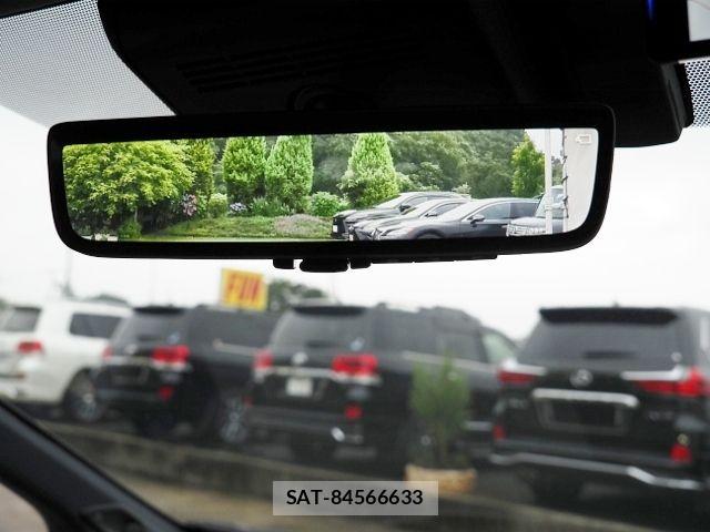 Toyota ALPHARD HYBRID 2026-01 7720321-23