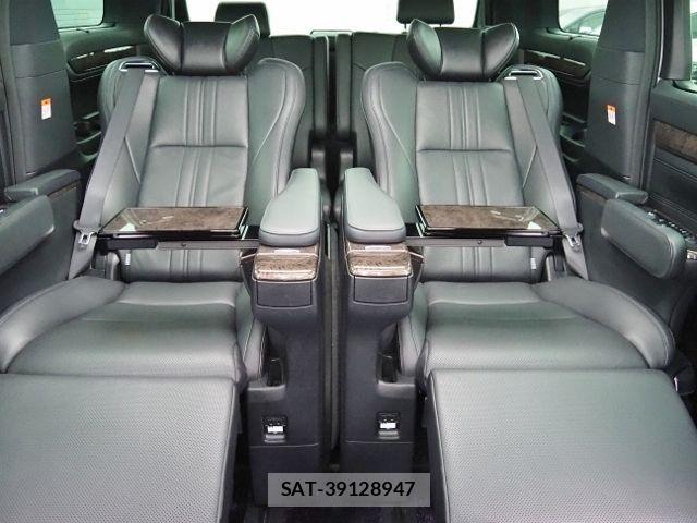 Toyota ALPHARD HYBRID 2022-07 7720341-12