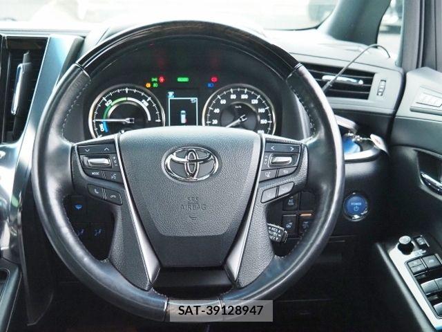 Toyota ALPHARD HYBRID 2022-07 7720341-19