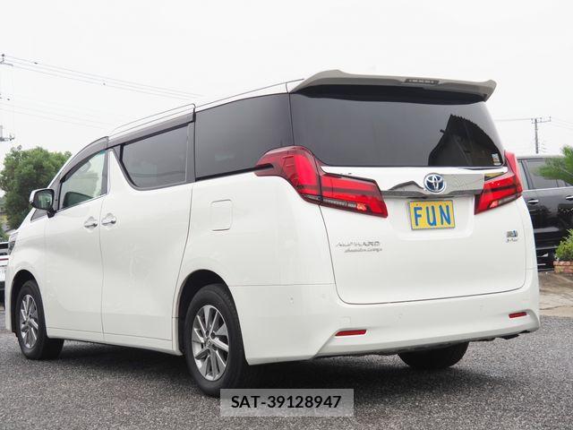 Toyota ALPHARD HYBRID 2022-07 7720341-5