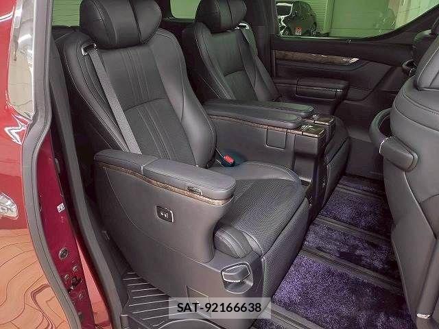 Toyota ALPHARD HYBRID 2022-12 7720342-10