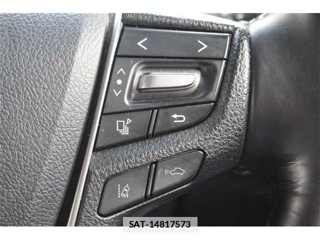 Toyota ALPHARD HYBRID 2018-05 7720374-25