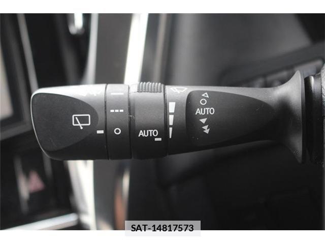 Toyota ALPHARD HYBRID 2018-05 7720374-26