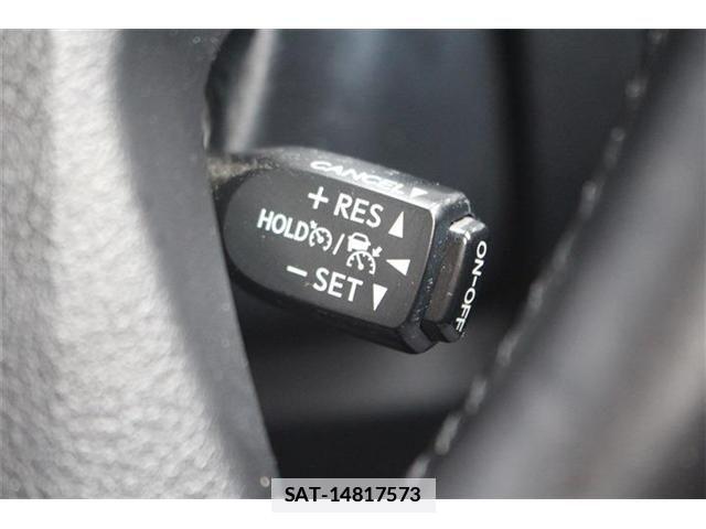 Toyota ALPHARD HYBRID 2018-05 7720374-5