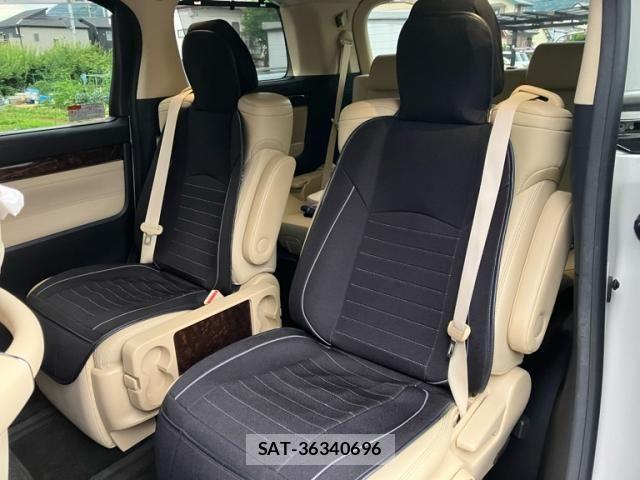 Toyota ALPHARD HYBRID 2020-04 7720372-12