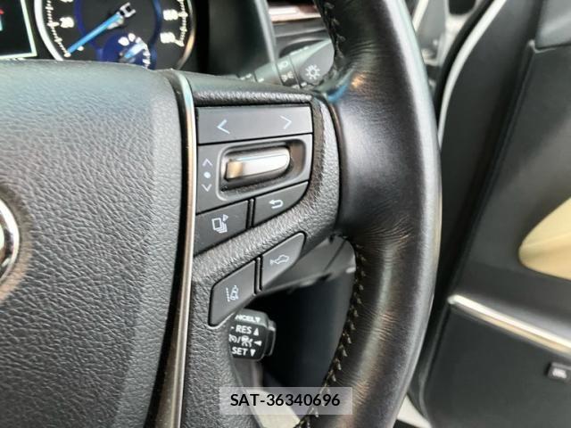 Toyota ALPHARD HYBRID 2020-04 7720372-14