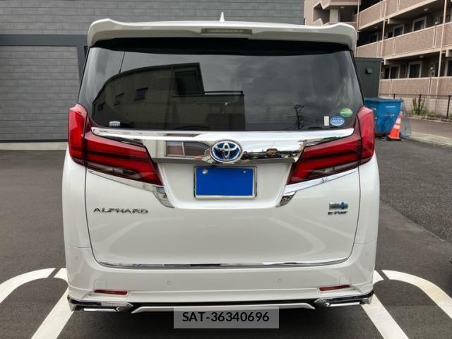Toyota ALPHARD HYBRID 2020-04 7720372-2