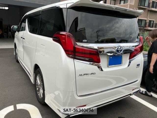 Toyota ALPHARD HYBRID 2020-04 7720372-3