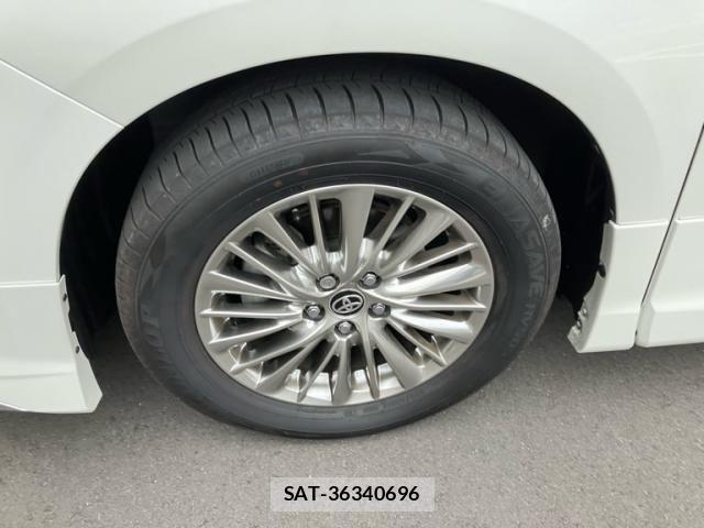 Toyota ALPHARD HYBRID 2020-04 7720372-5