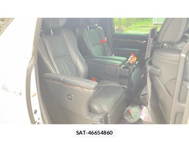 Toyota ALPHARD HYBRID 2020-02 7720368-22
