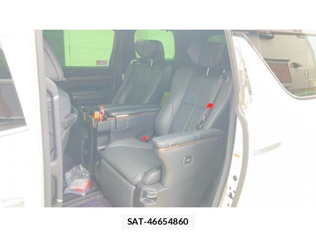 Toyota ALPHARD HYBRID 2020-02 7720368-24