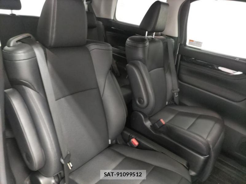 Toyota ALPHARD HYBRID 2019-03 7736071-5