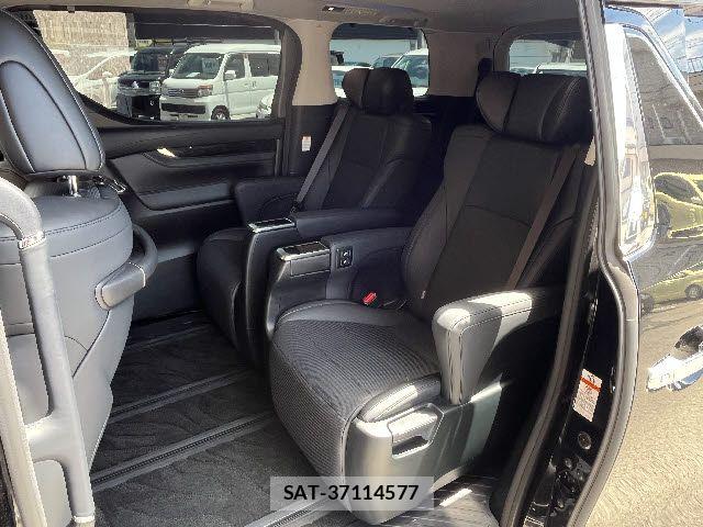 Toyota ALPHARD HYBRID 2021-08 7782402-12