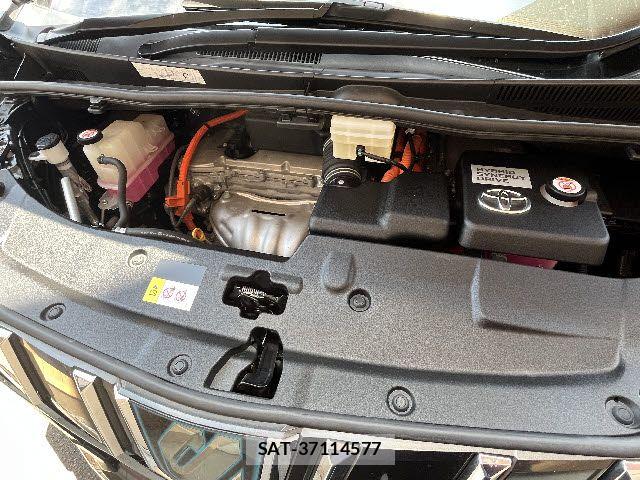 Toyota ALPHARD HYBRID 2021-08 7782402-27