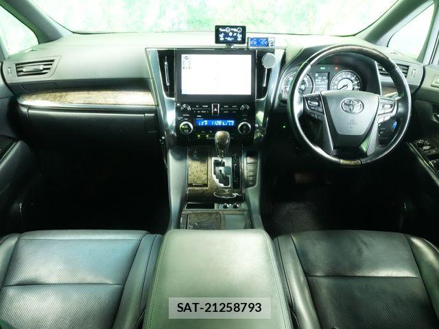 Toyota ALPHARD HYBRID 2020-06 7782399-5