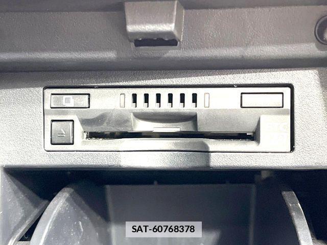 Toyota ALPHARD HYBRID 2018-04 7782400-8