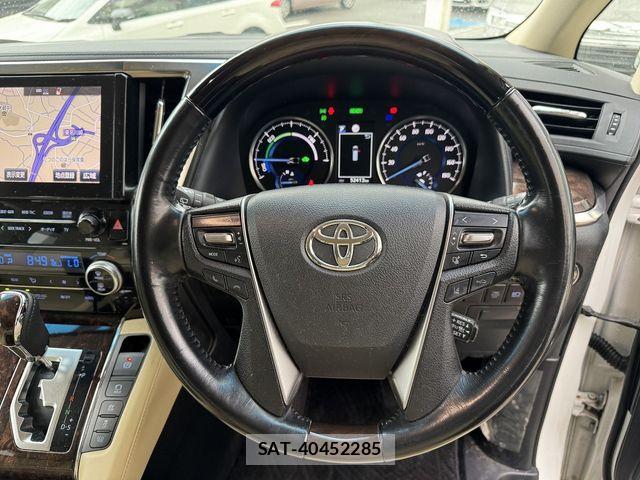 Toyota ALPHARD HYBRID 2018-02 7782389-13