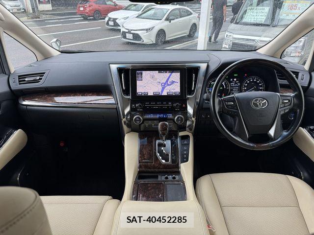 Toyota ALPHARD HYBRID 2018-02 7782389-1