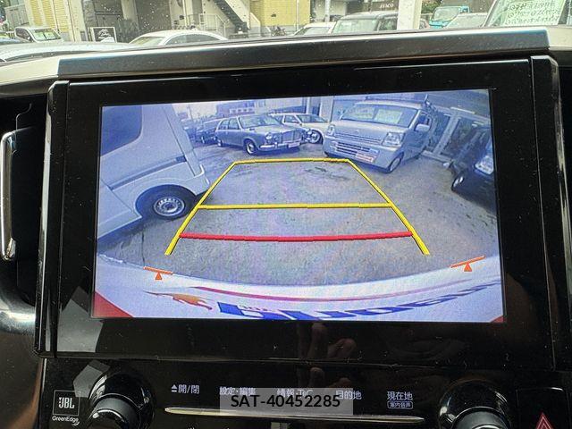 Toyota ALPHARD HYBRID 2018-02 7782389-25