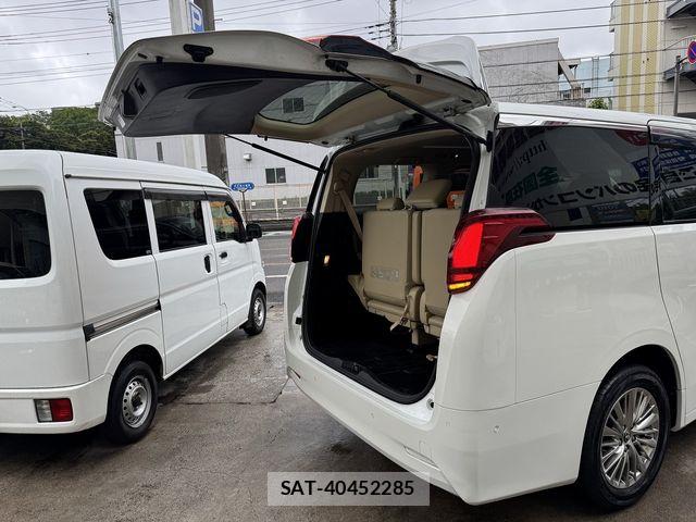 Toyota ALPHARD HYBRID 2018-02 7782389-28