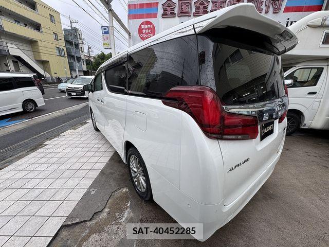 Toyota ALPHARD HYBRID 2018-02 7782389-2