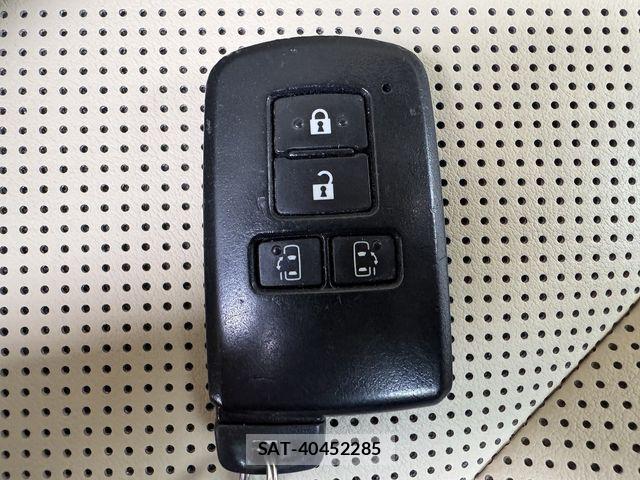 Toyota ALPHARD HYBRID 2018-02 7782389-29