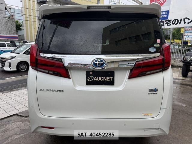 Toyota ALPHARD HYBRID 2018-02 7782389-7